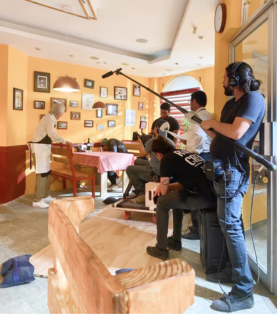 Behind the scenes of La Tajada movie shoot.