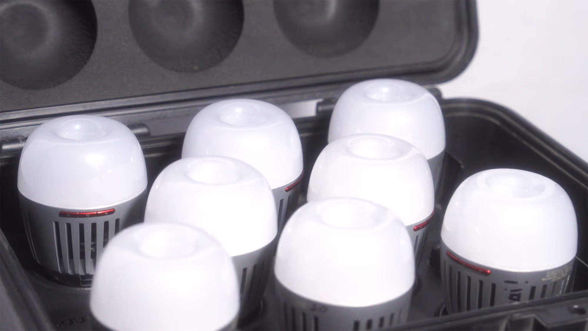 Aputure Accent B7c 16 Kit